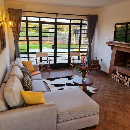 The Landing Nanyuki Cottages ภายนอก รูปภาพ